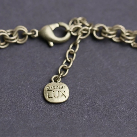 Carolee Lux Tranquil Blues Oval Frontal Necklace - Picture 4 of 6